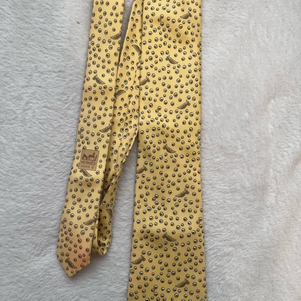 Hermes 100% Silk Yellow Tie / 7991 EA